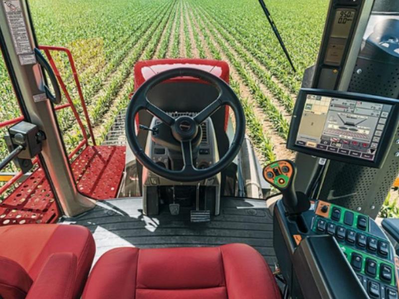 The driver's cabin view of a 2019 Case IH Trident™ Combination Applicator Trident™ 5550 combine